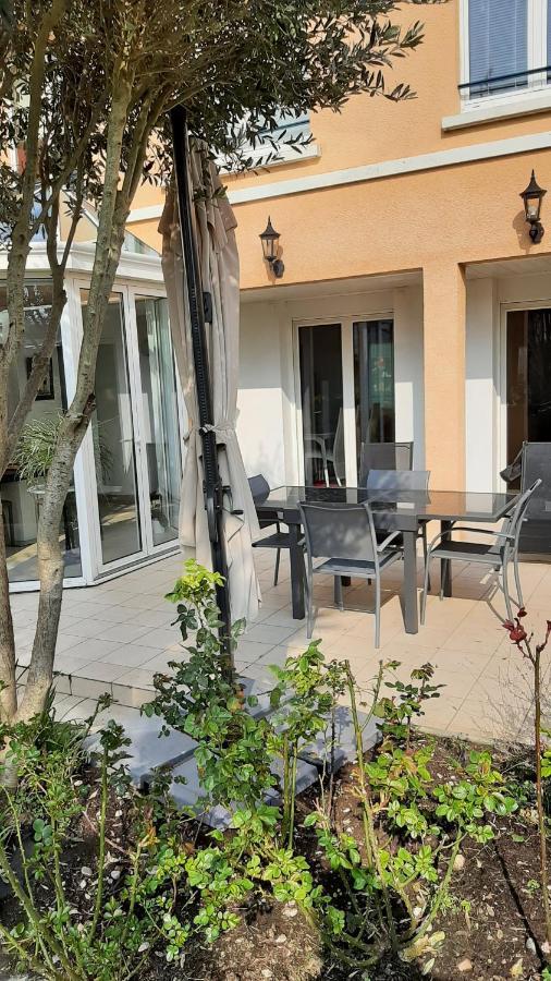 Chez Jeanne Hotel Carentan Exterior foto
